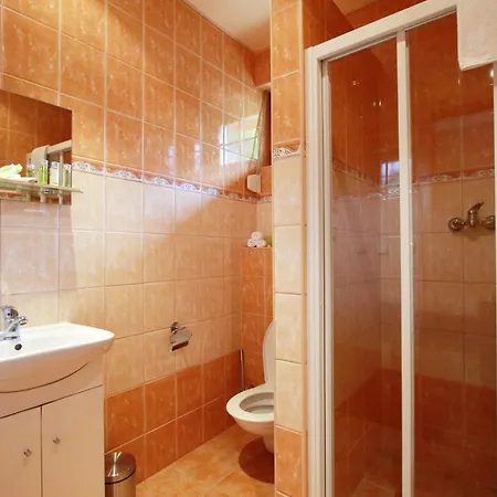 Bawaria Wellness Retreat 게스트하우스 4*